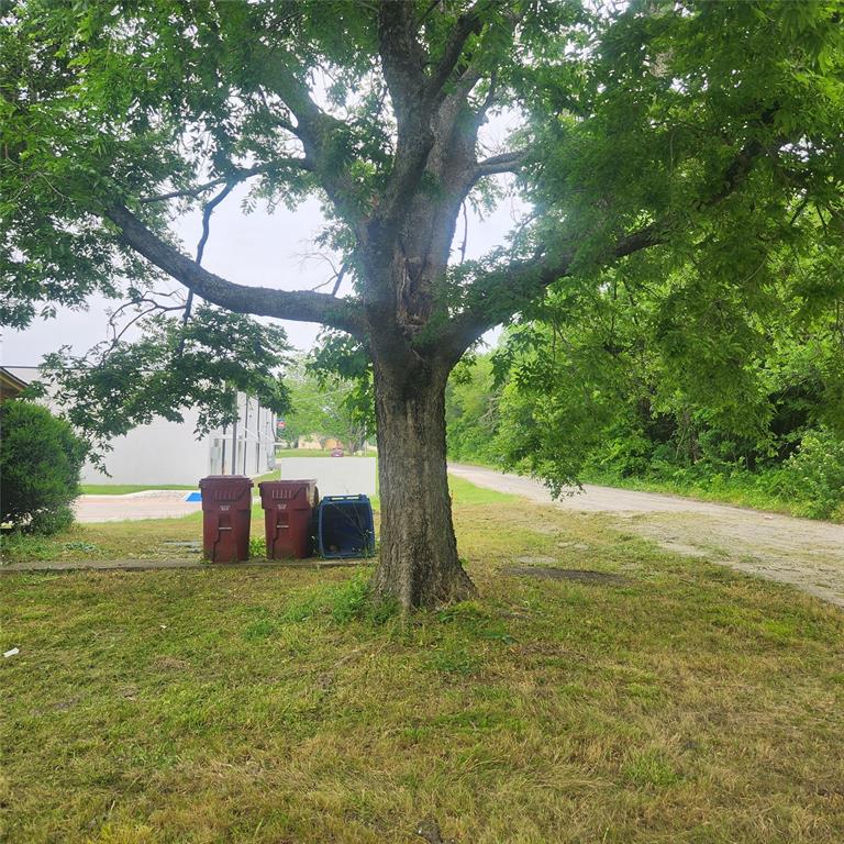 520 Locust Street Property Photo 1