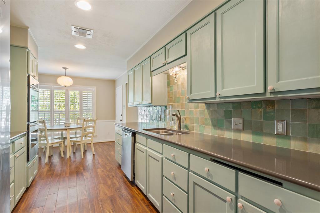4544 Westchester Drive Property Photo 17