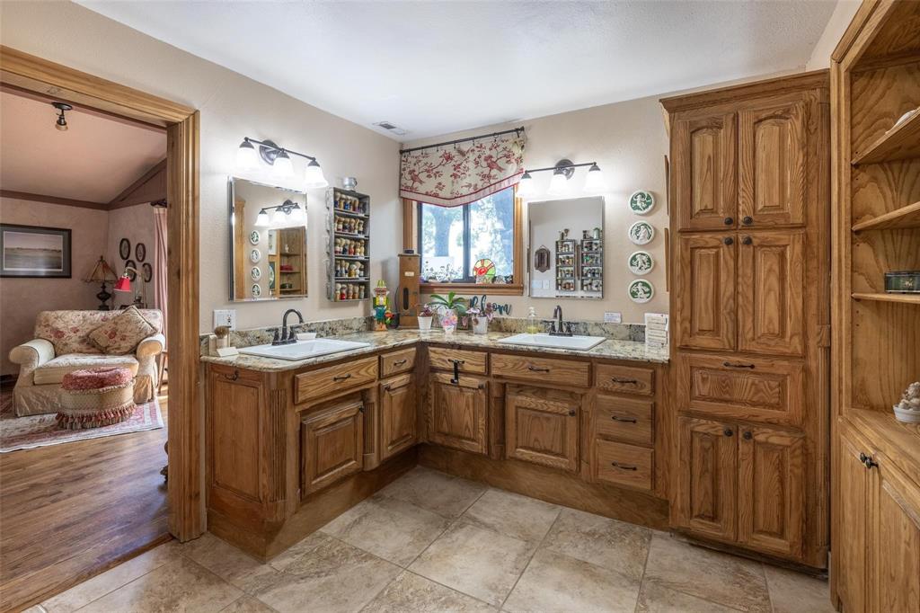 13360 Miller Road Property Photo 11