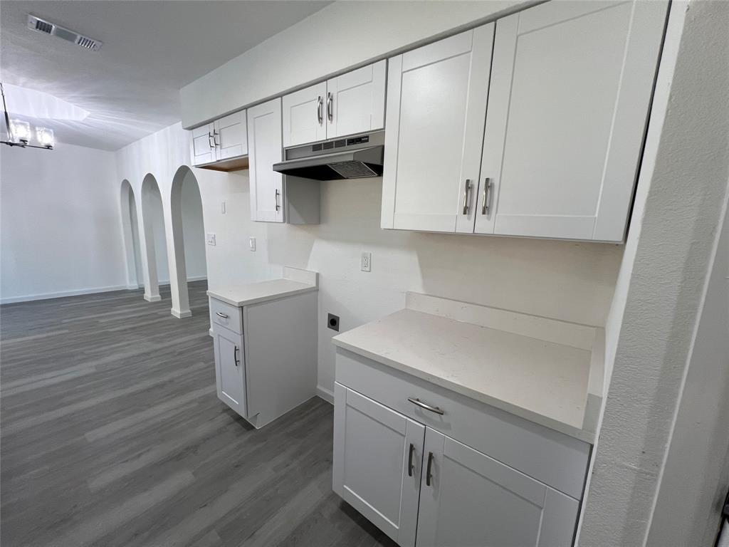 110 Gregory Drive Property Photo 4