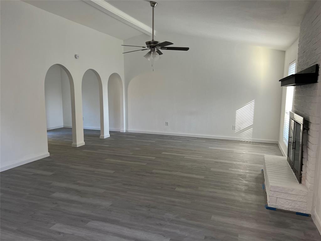 110 Gregory Drive Property Photo 7