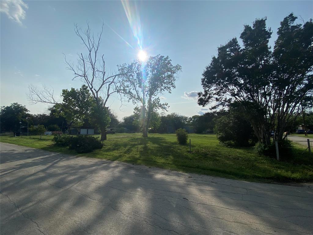 1701 Dallas Street Property Photo 3