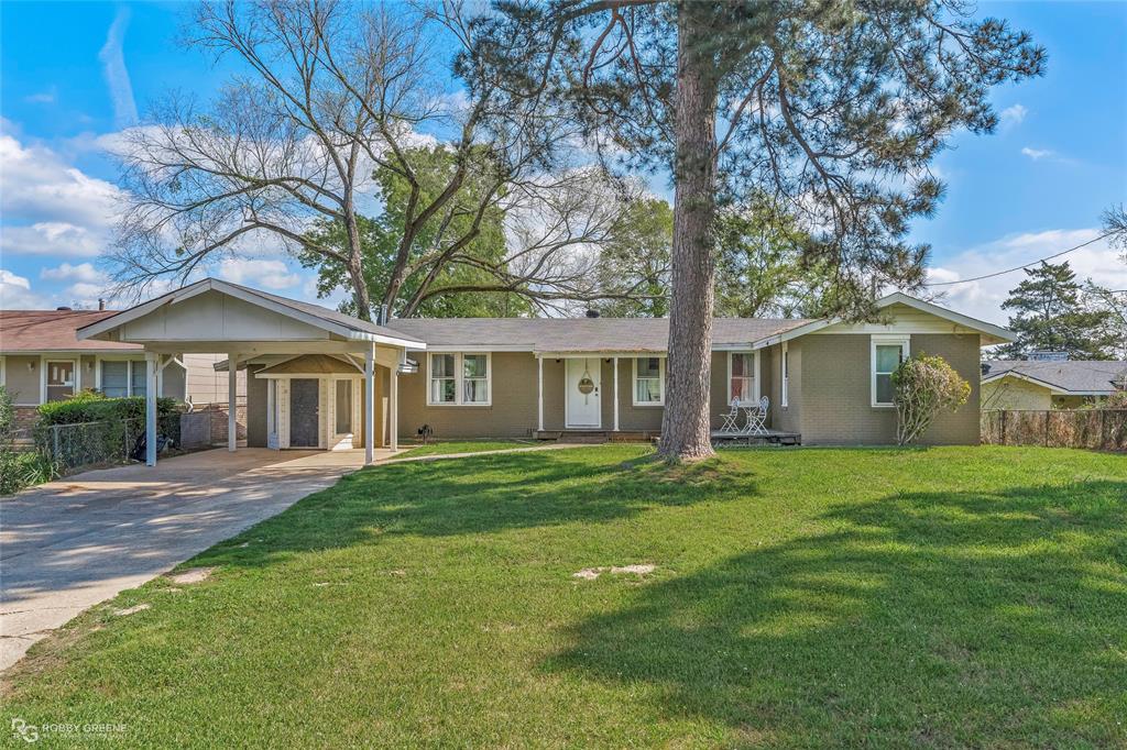 7204 S Lakeshore Drive