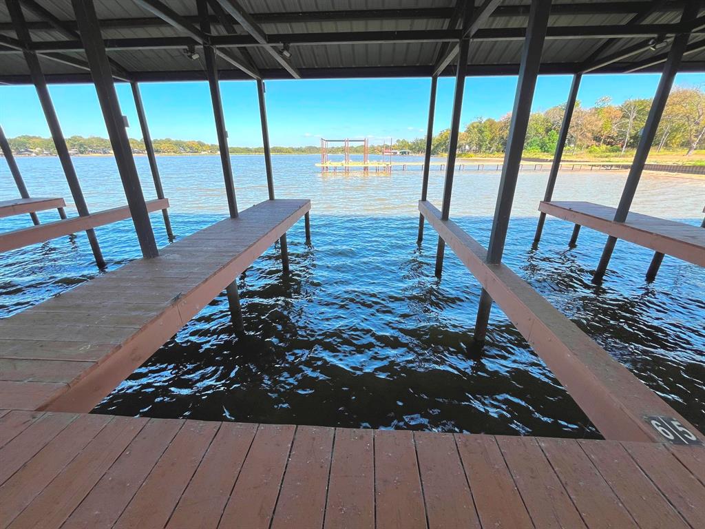 6924 Lakeshore Way Property Photo 9