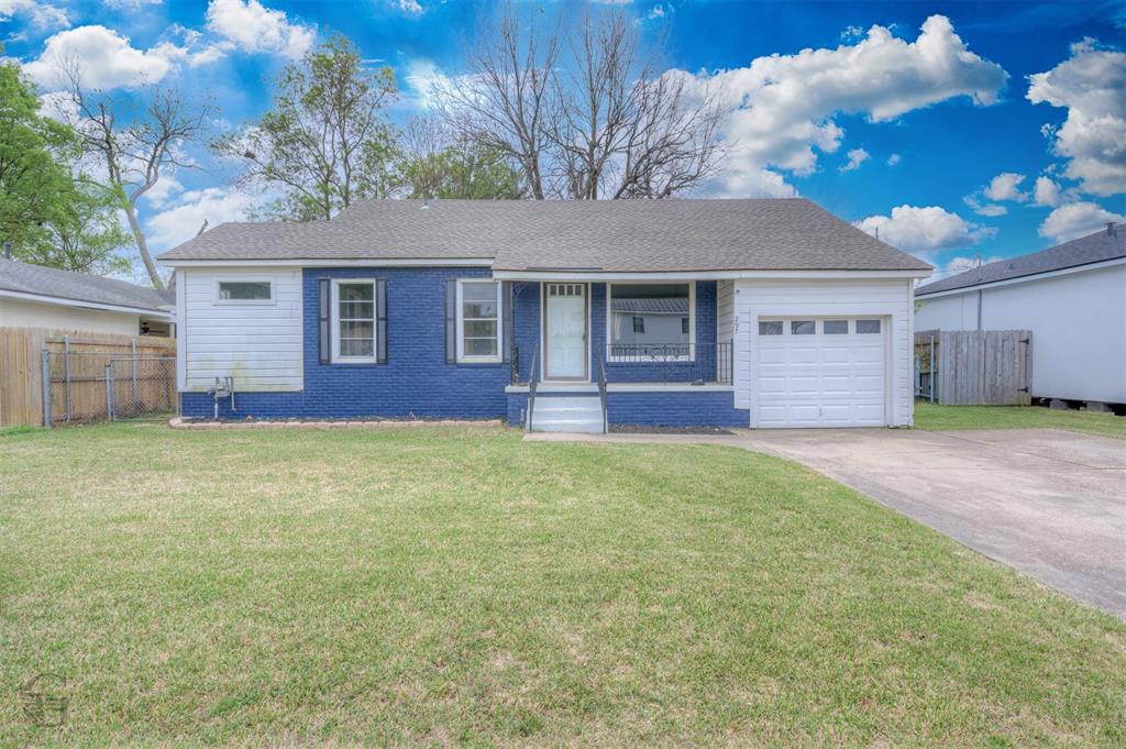297 Pennsylvania Property Photo 2