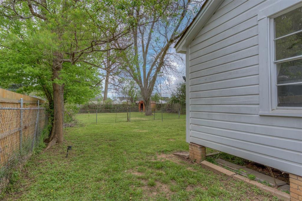 297 Pennsylvania Property Photo 3