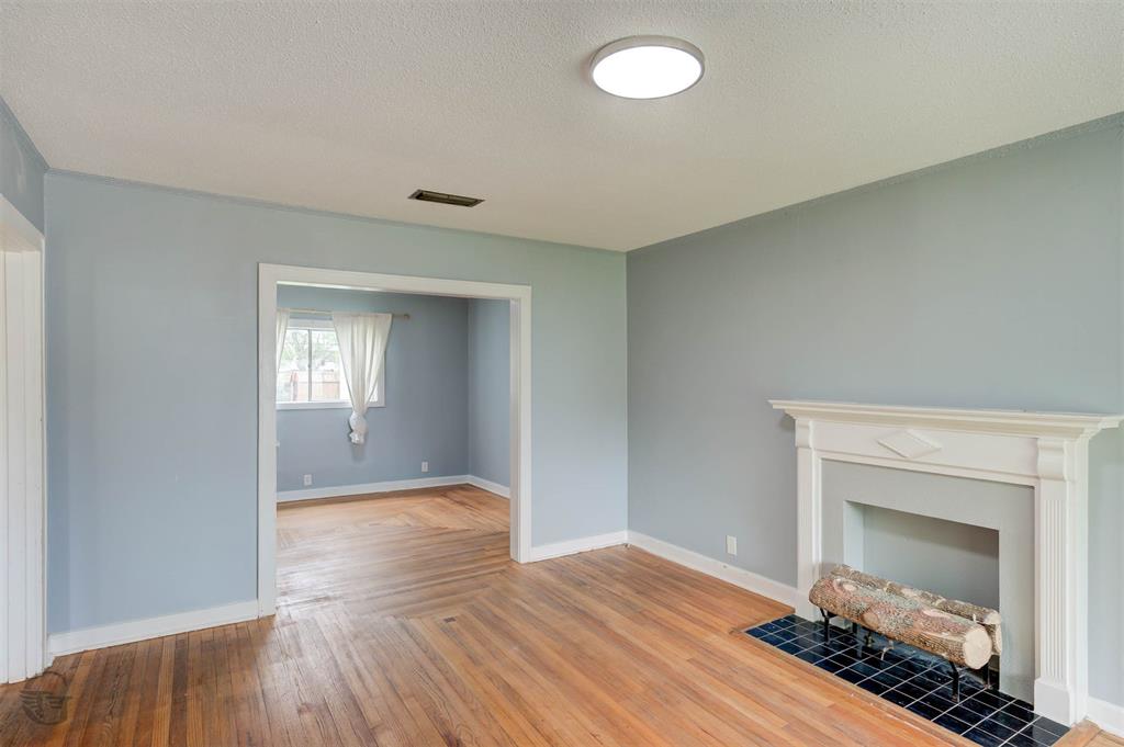 297 Pennsylvania Property Photo 5