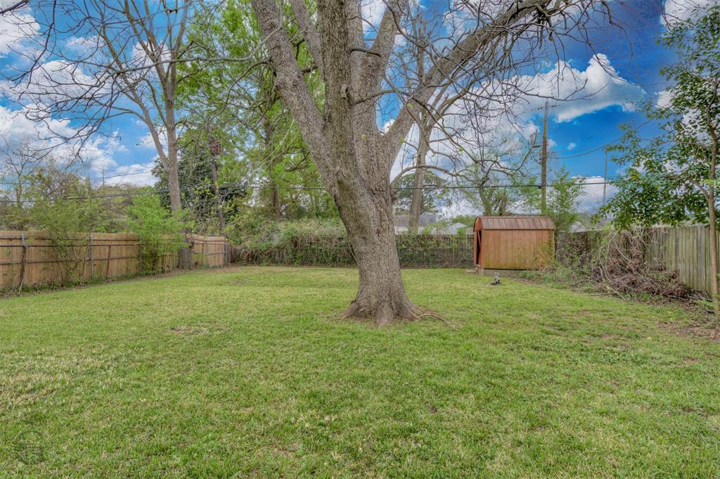 297 Pennsylvania Property Photo 6