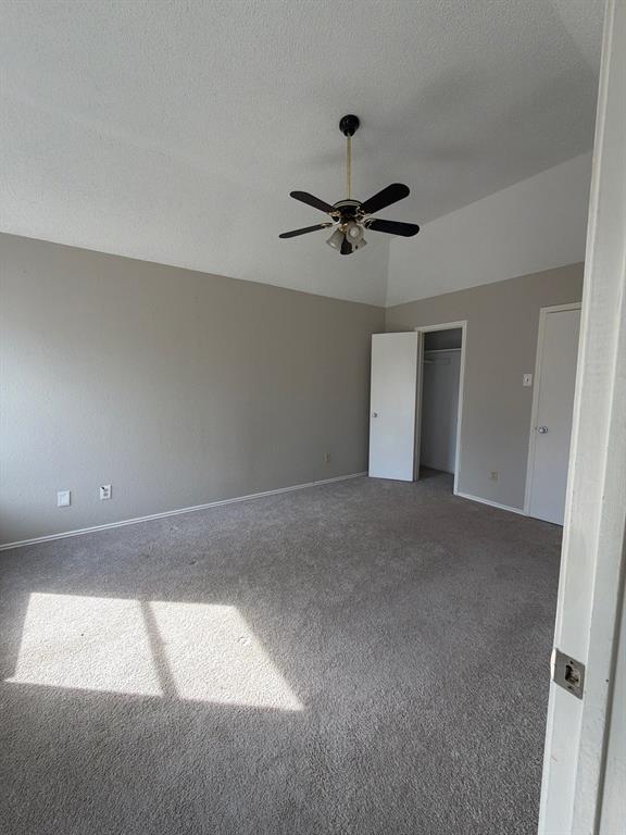 8105 Courageous Drive Property Photo 5