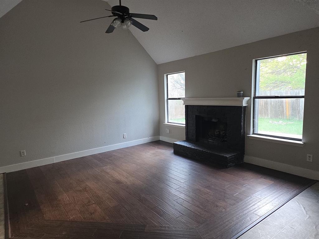 8105 Courageous Drive Property Photo 26