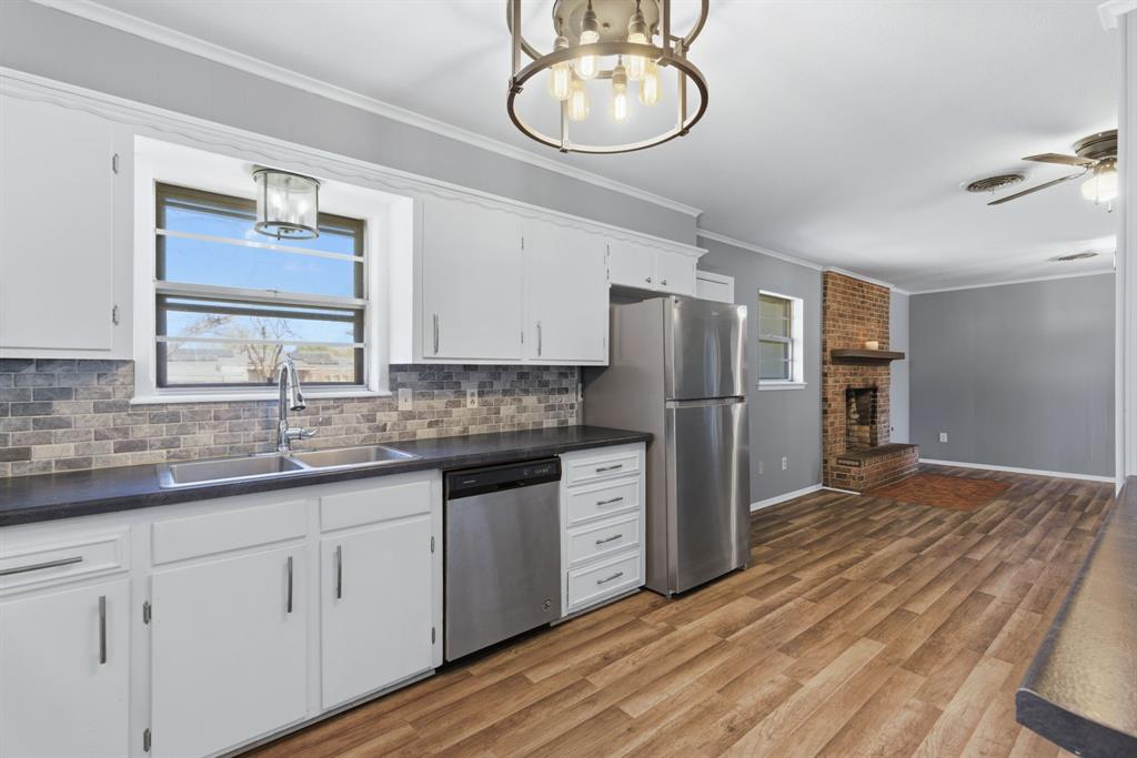 1408 Primrose Lane Property Photo 13