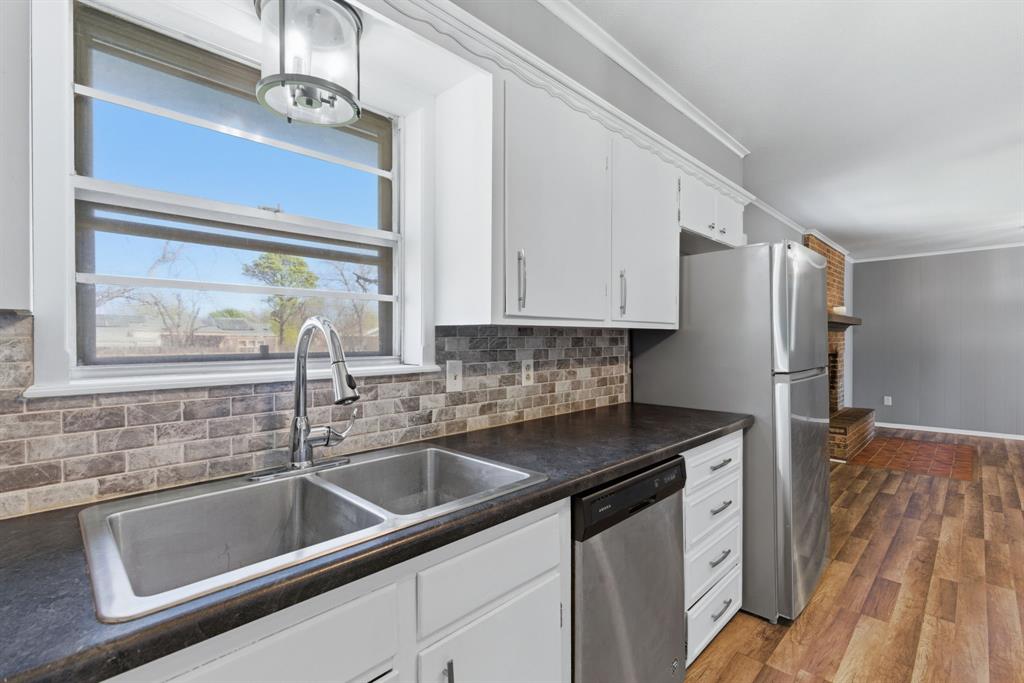 1408 Primrose Lane Property Photo 14