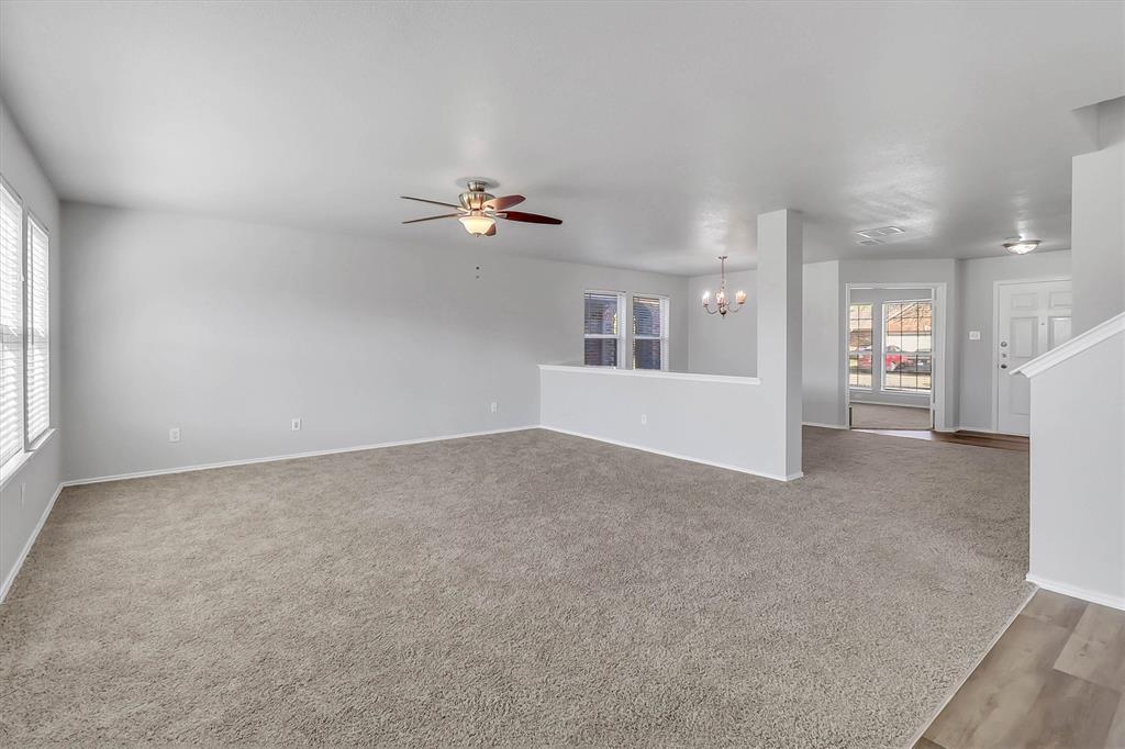 2045 Hanakoa Falls Drive Property Photo 6