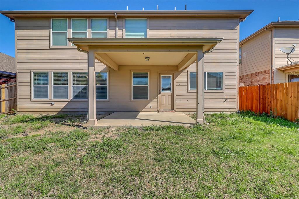 2045 Hanakoa Falls Drive Property Photo 19