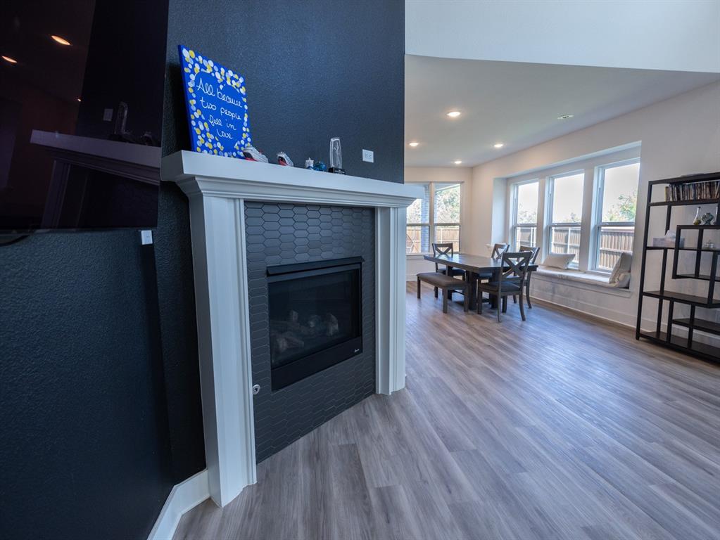 909 Carnation Drive Property Photo 16