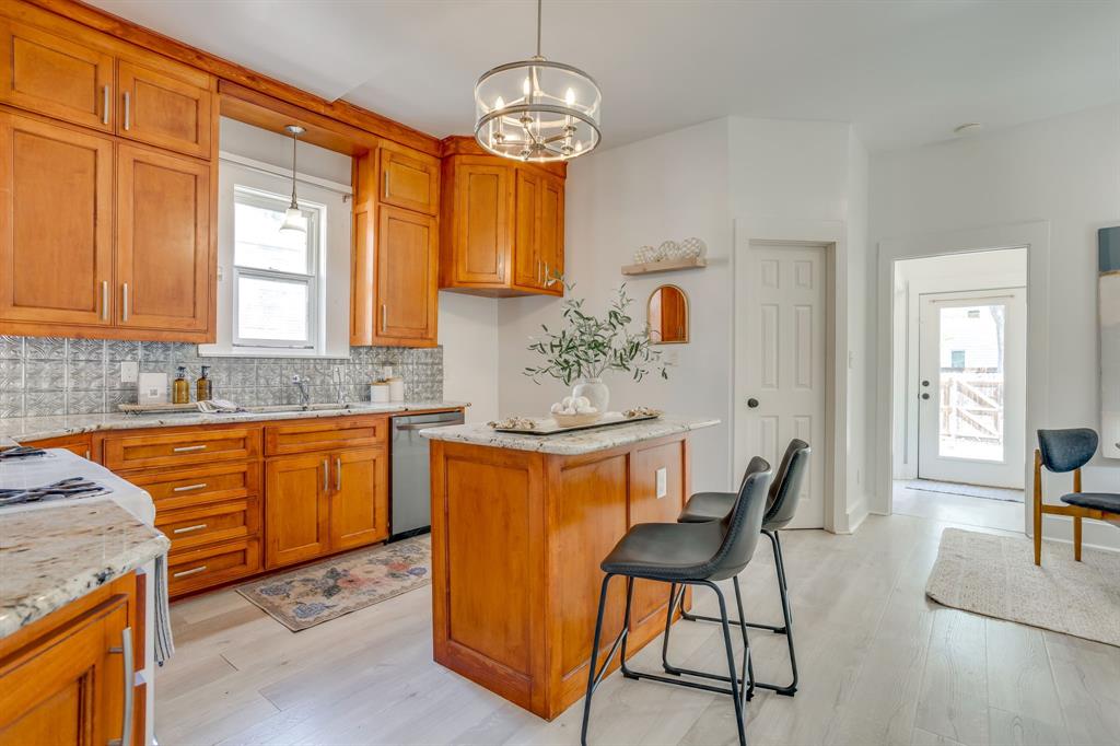 1014 W Arlington Avenue Property Photo 13
