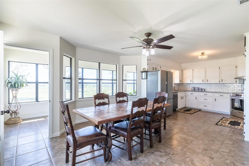 642 Fm 3200 Property Photo 5