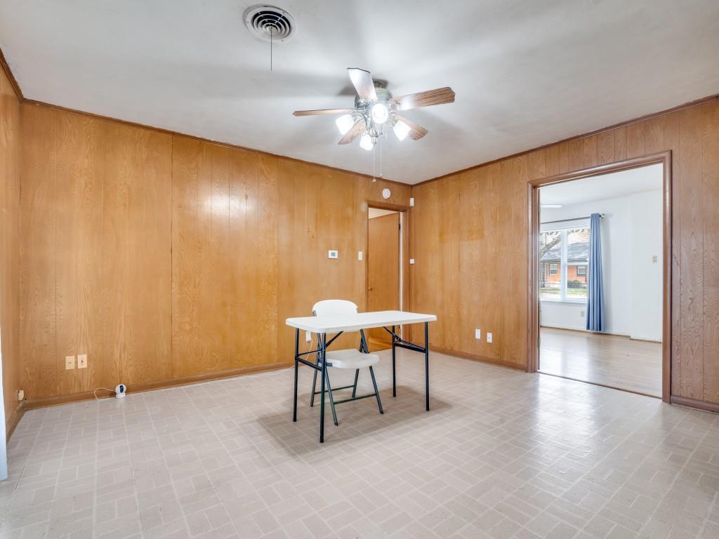 1818 N Place Property Photo 4
