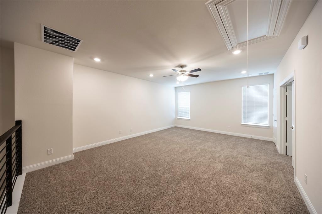 1530 Lake District Drive Property Photo 26