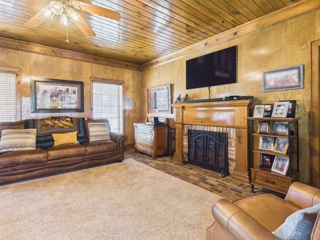 2382 Crystal Drive Property Photo 13