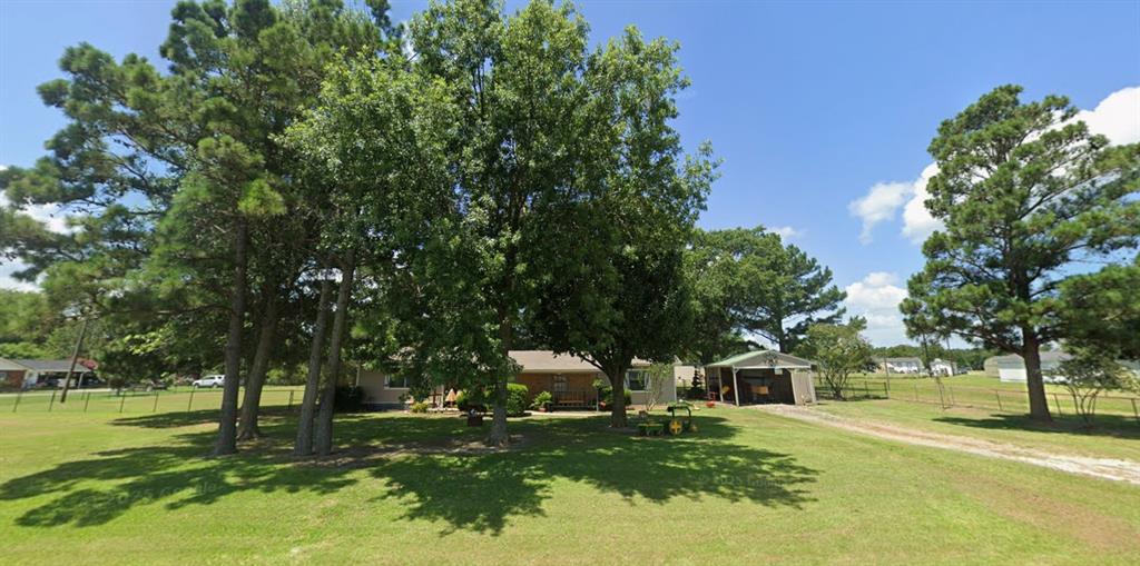 8140 Fm 513 Property Photo 4