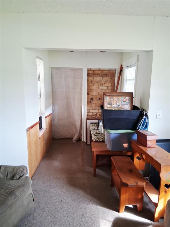 8140 Fm 513 Property Photo 9