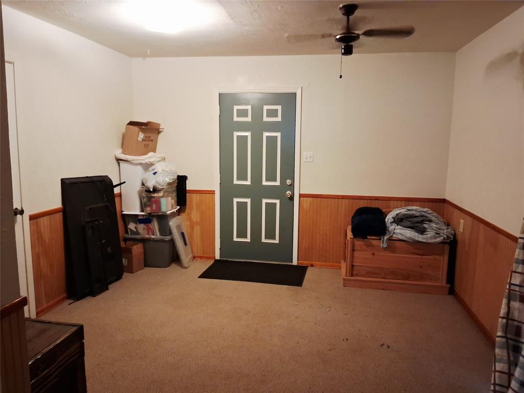 8140 Fm 513 Property Photo 12