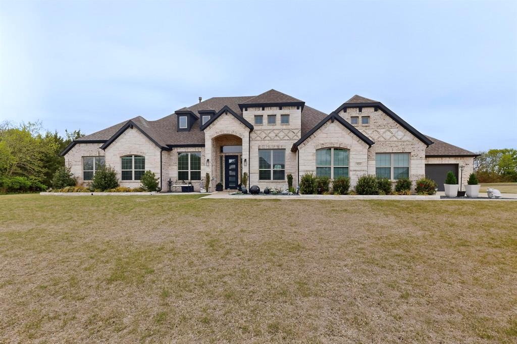 324 Ledstone Court Property Photo 1