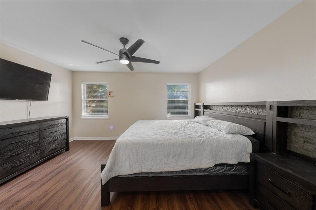 9440 Amberton Parkway Property Photo 19
