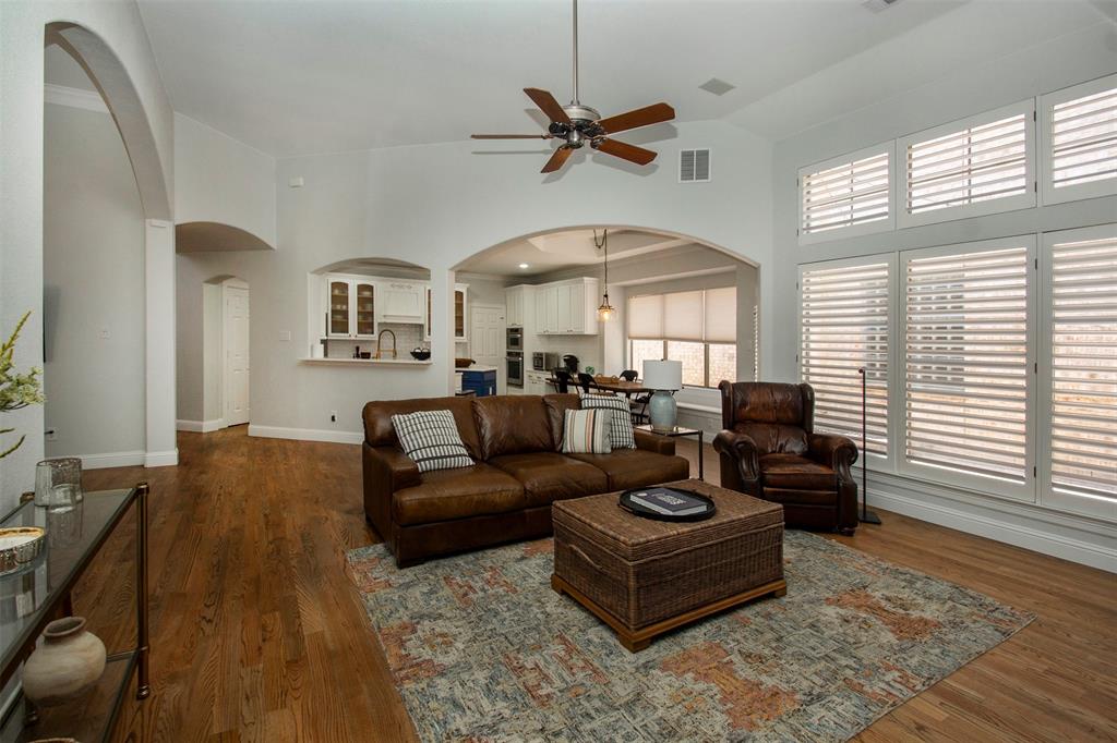 5450 Travis Drive Property Photo 2