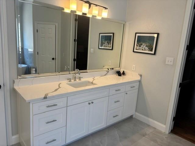 5450 Travis Drive Property Photo 8