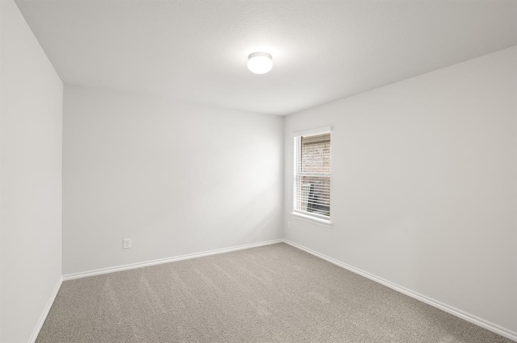 2833 Hay Lane Property Photo 17
