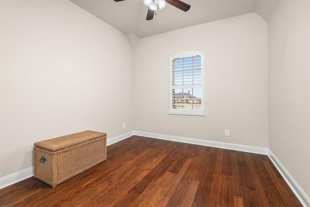 1120 Macgregor Lane Property Photo 24