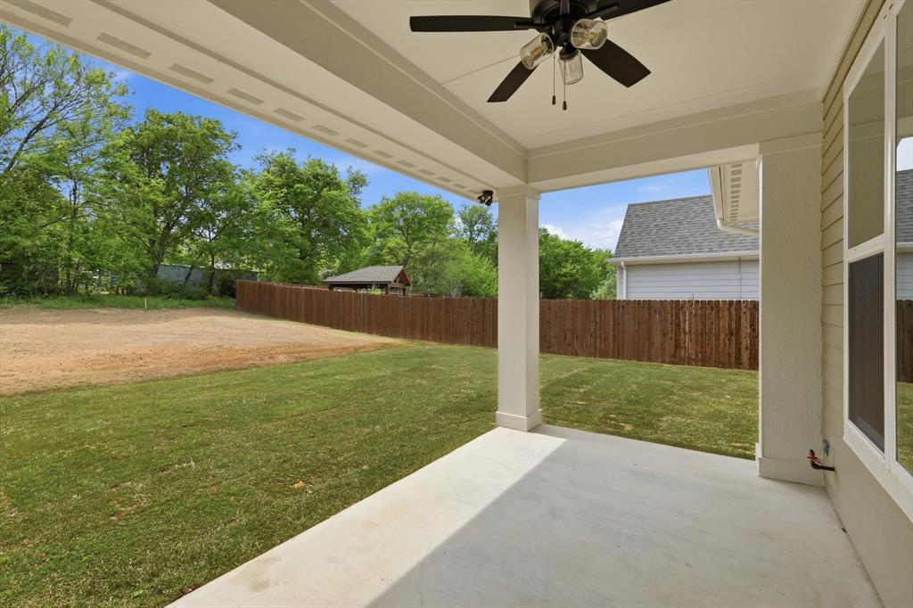 216 Village Way Property Photo 25