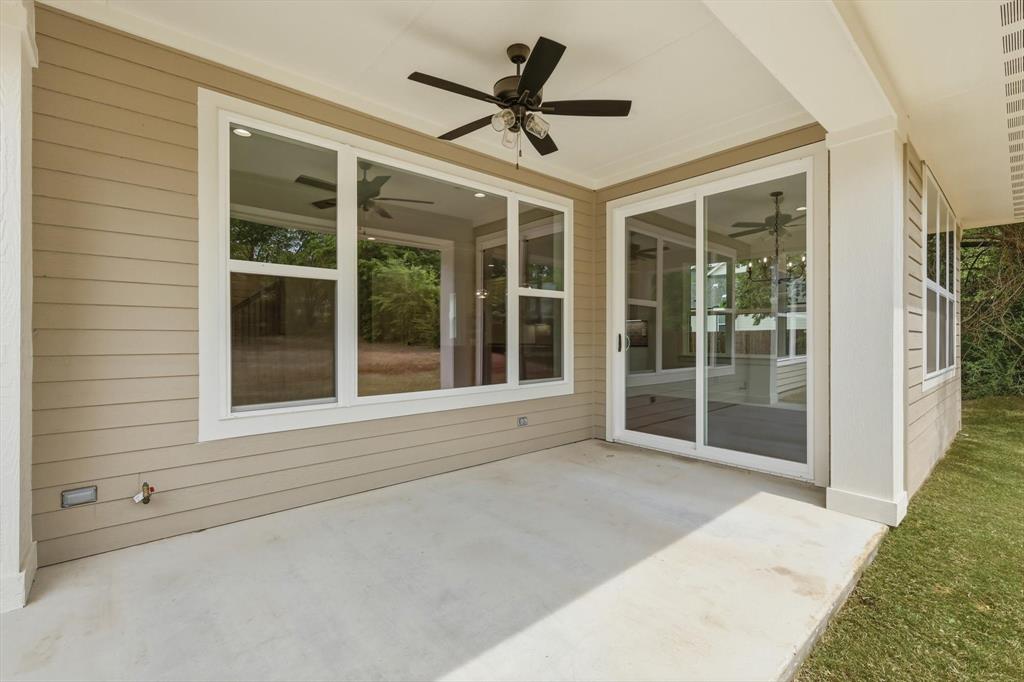 216 Village Way Property Photo 26