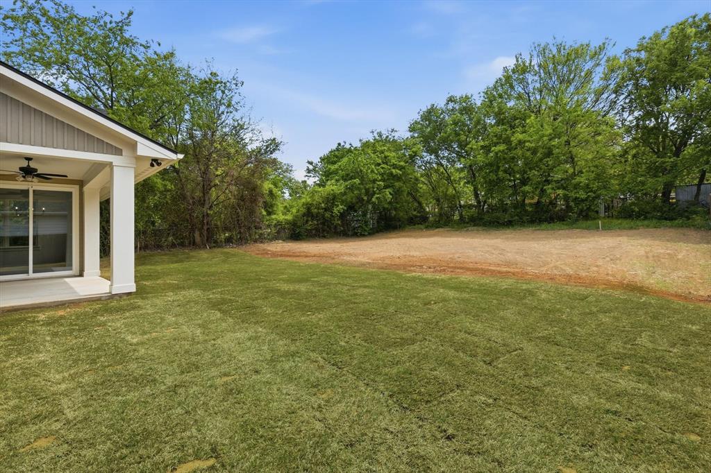 216 Village Way Property Photo 28