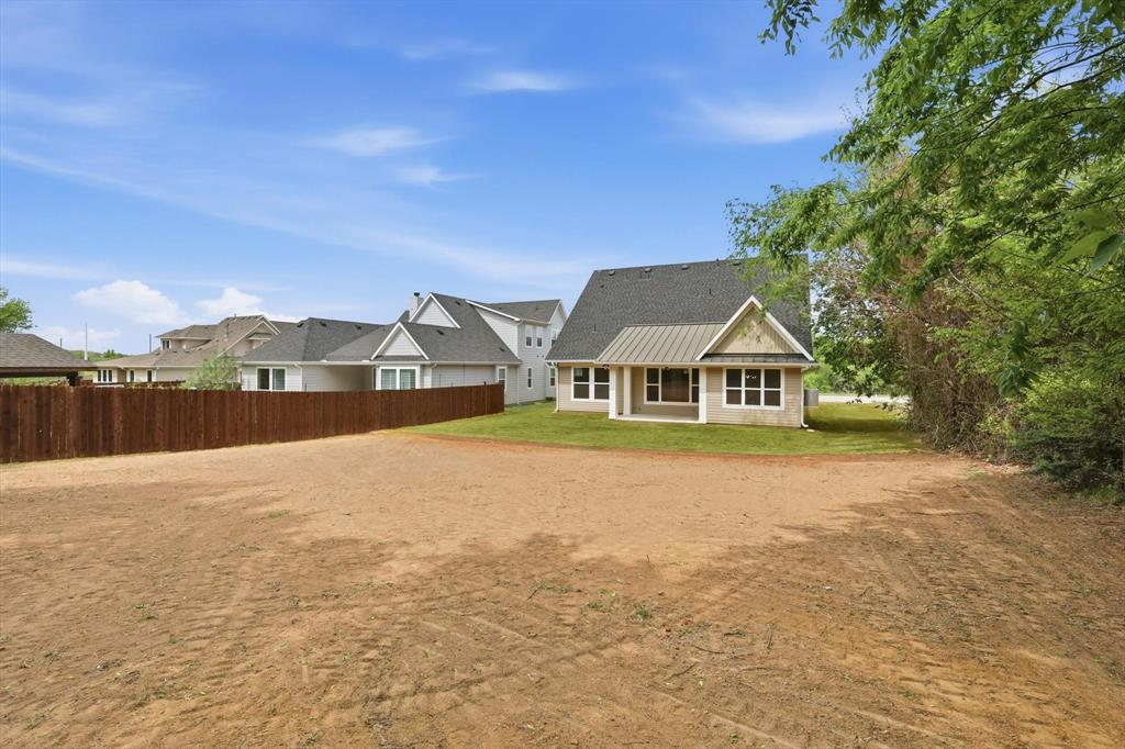 216 Village Way Property Photo 39