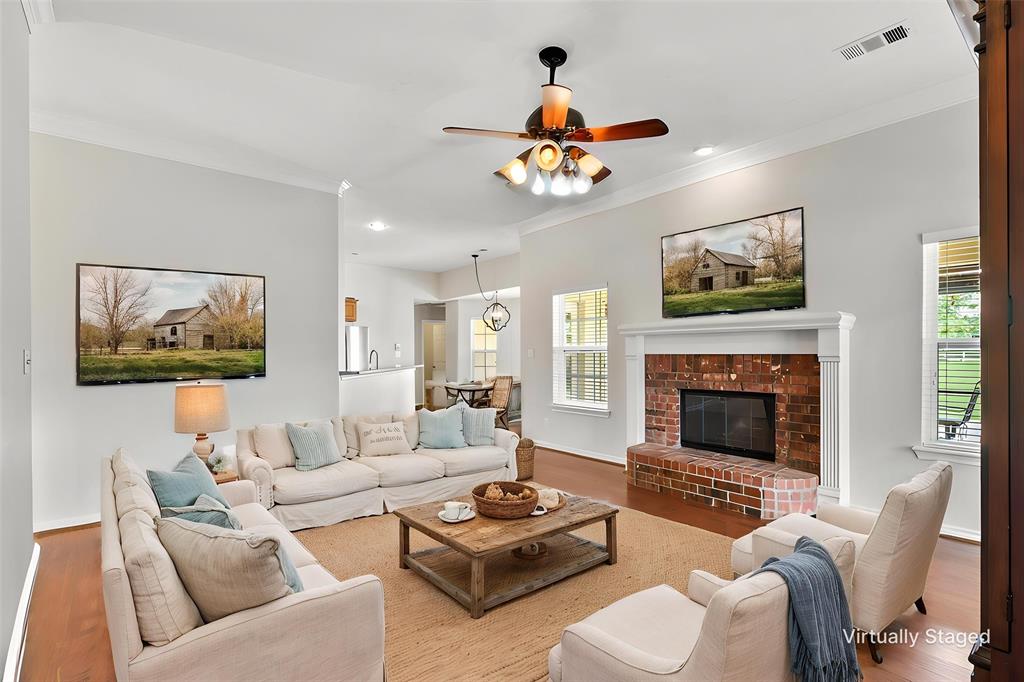 6581 Meadow Ridge Circle Property Photo 3