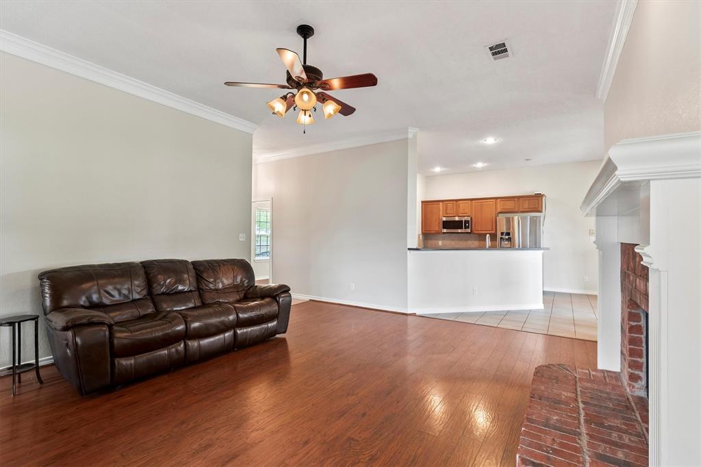 6581 Meadow Ridge Circle Property Photo 7