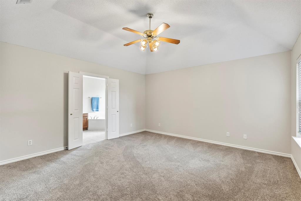 6581 Meadow Ridge Circle Property Photo 19
