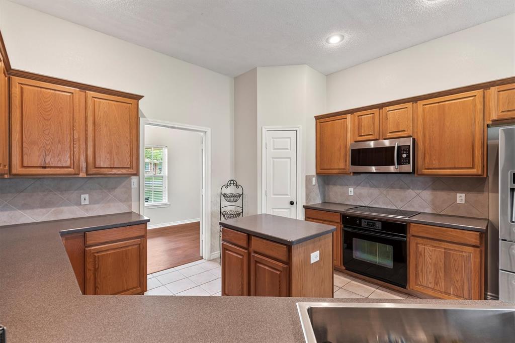 6581 Meadow Ridge Circle Property Photo 37