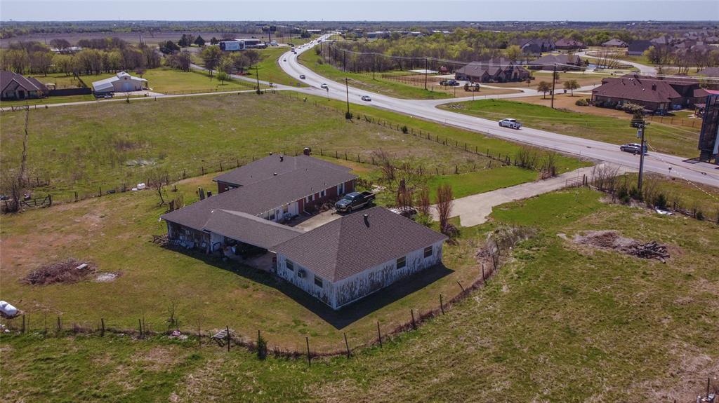 770 S State Highway 205 Property Photo 2