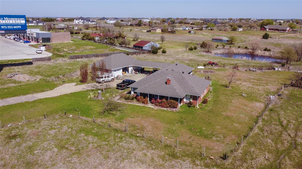 770 S State Highway 205 Property Photo 5