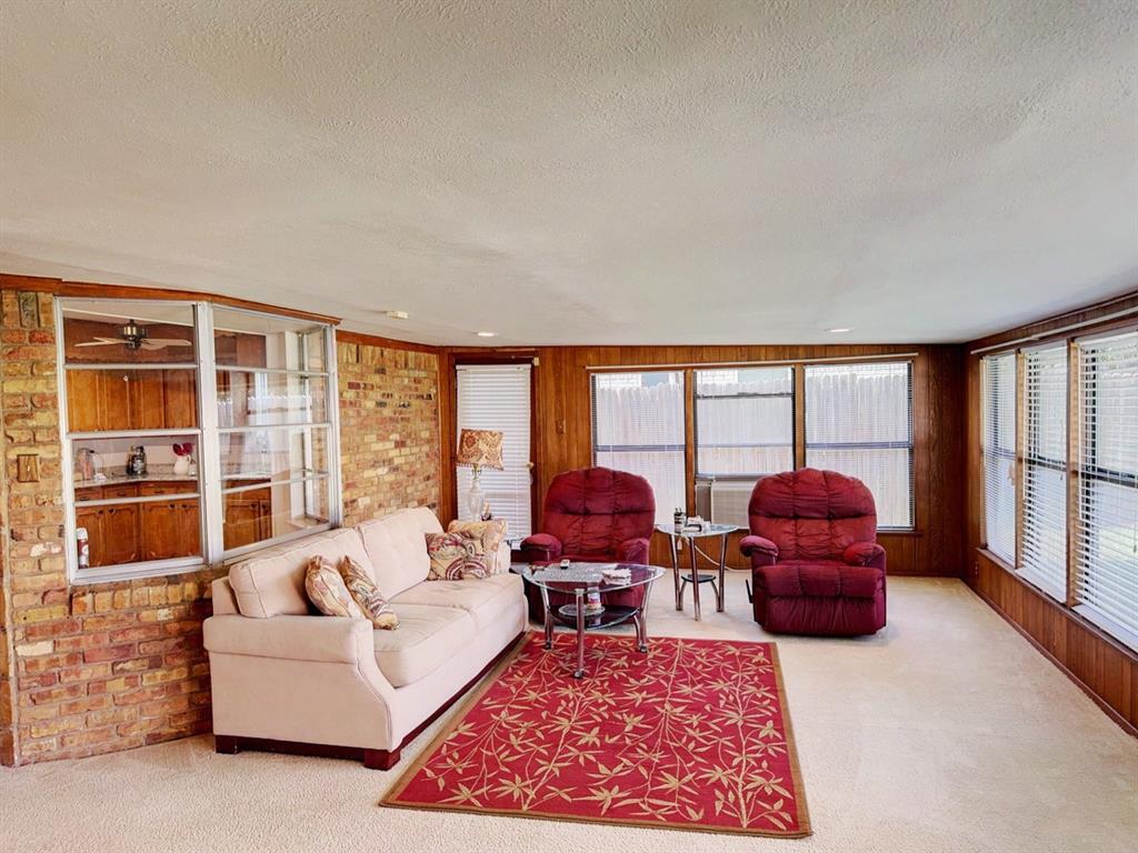 1617 Camara Court Property Photo 12