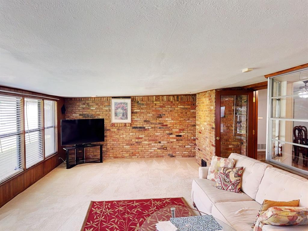1617 Camara Court Property Photo 13
