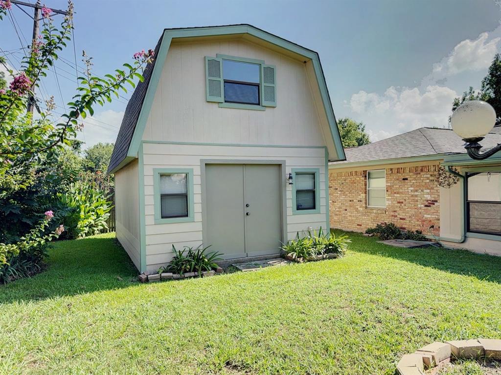 1617 Camara Court Property Photo 21