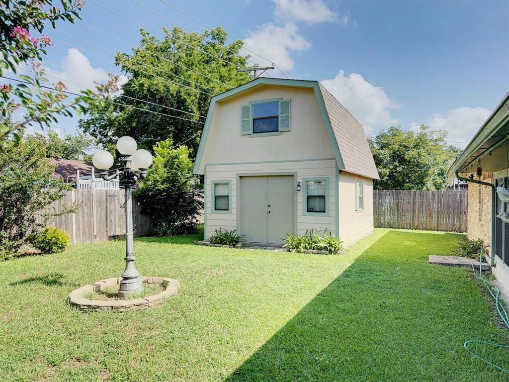1617 Camara Court Property Photo 23