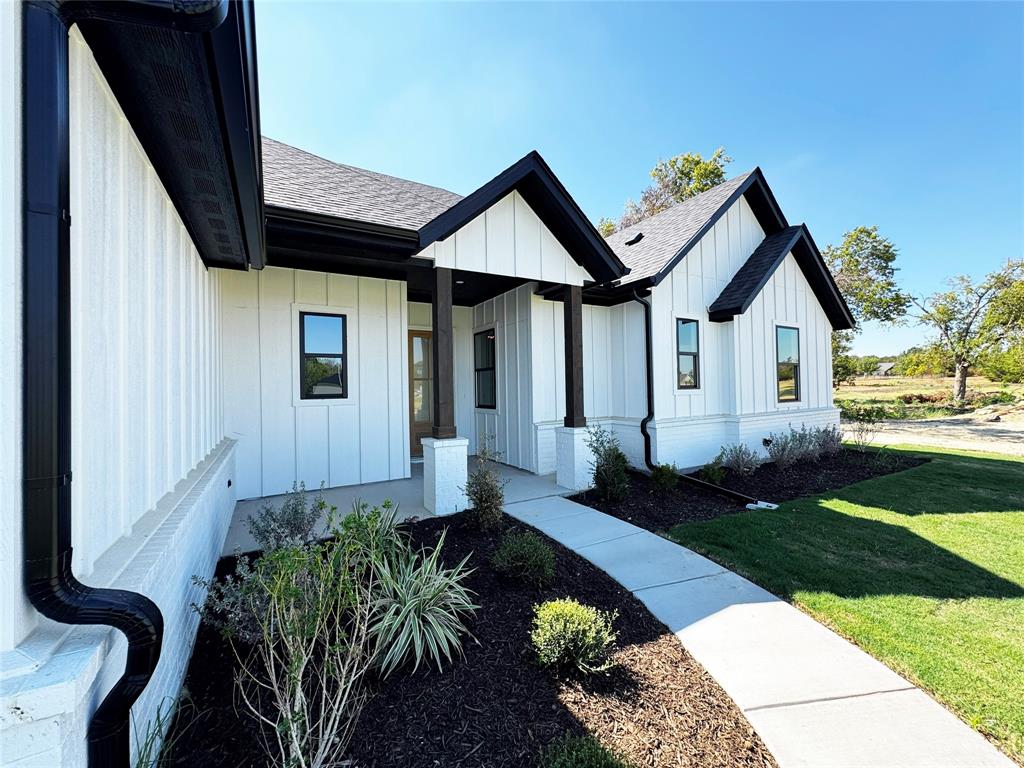 1098 Silver Sage Trail Property Photo 4