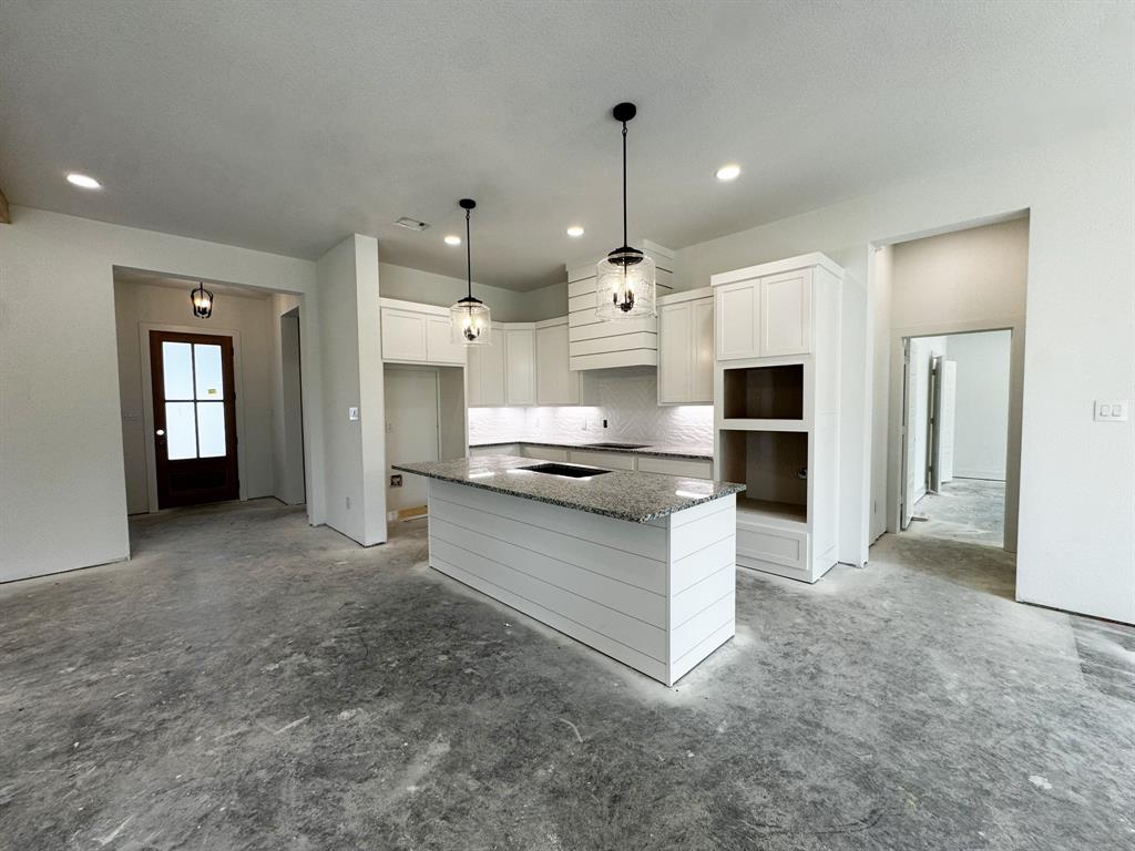 1098 Silver Sage Trail Property Photo 6