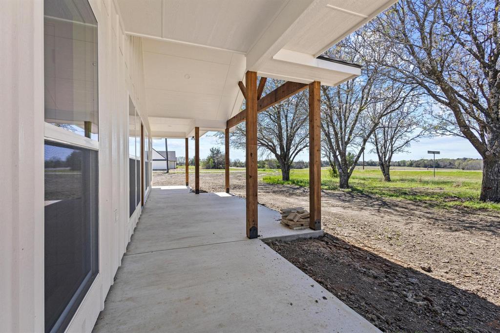14419 Fm 1396 Property Photo 17